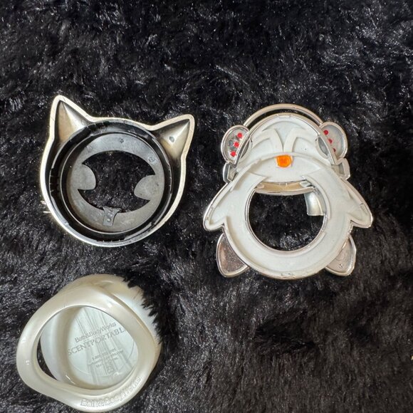 Bath & Body Works Scentportable Car Air Freshener Vent Clips - Cat & Penguin - Picture 6 of 8